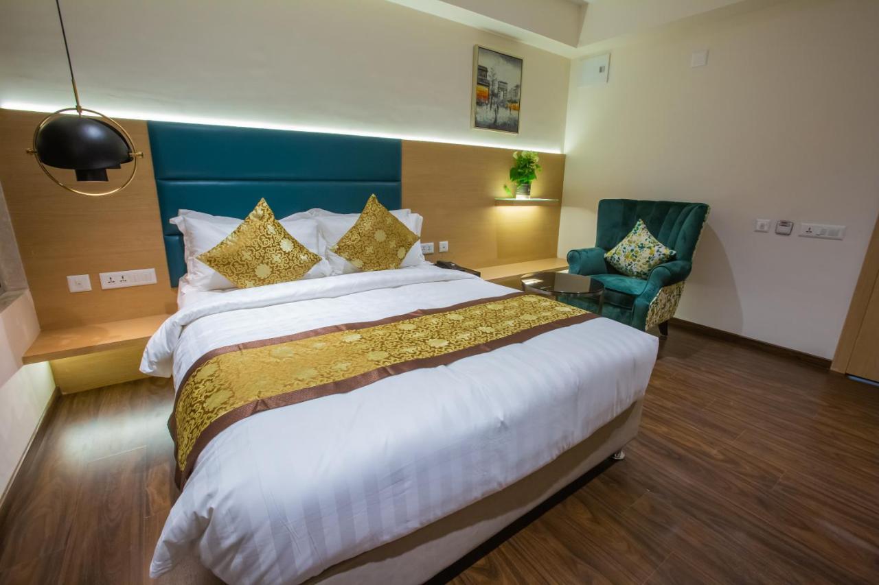 Hotel Midori Vithalapur Vithalpur Exterior photo